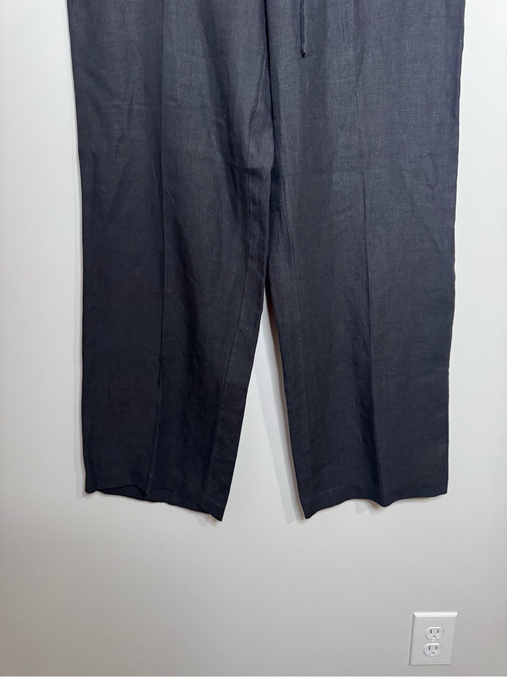 Vince Linen Drawstring Pants - Picture 6 of 11